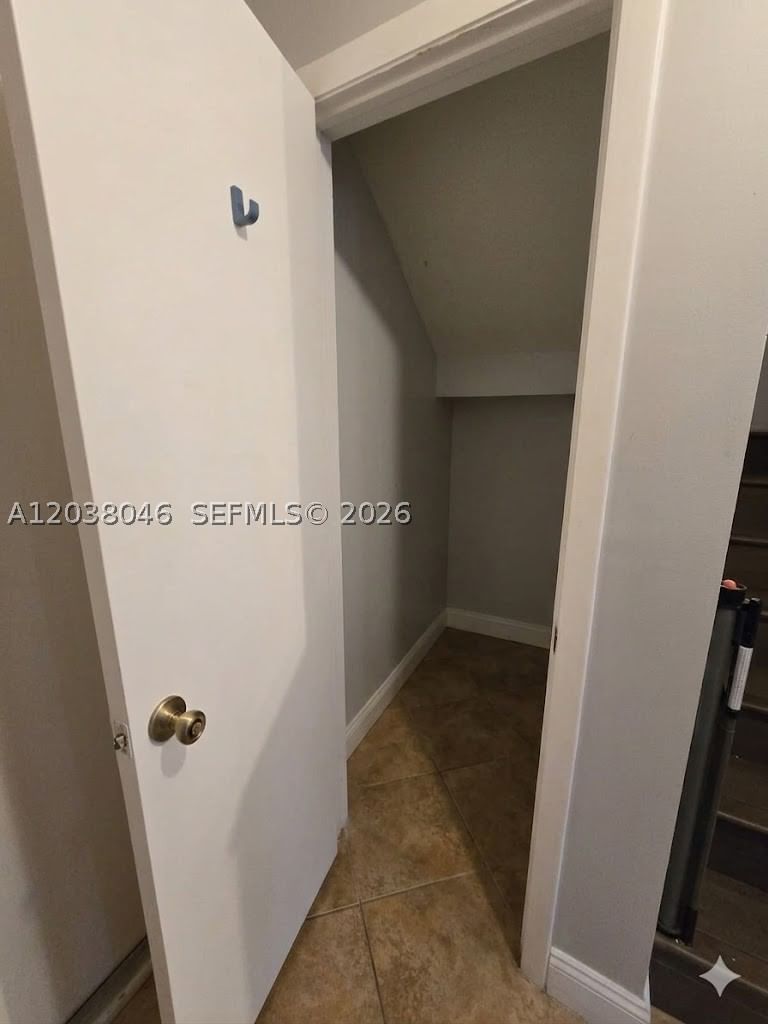 Real estate property located at 13870 Magnolia Ct, Broward, Shenandoah Section One, Davie, FL