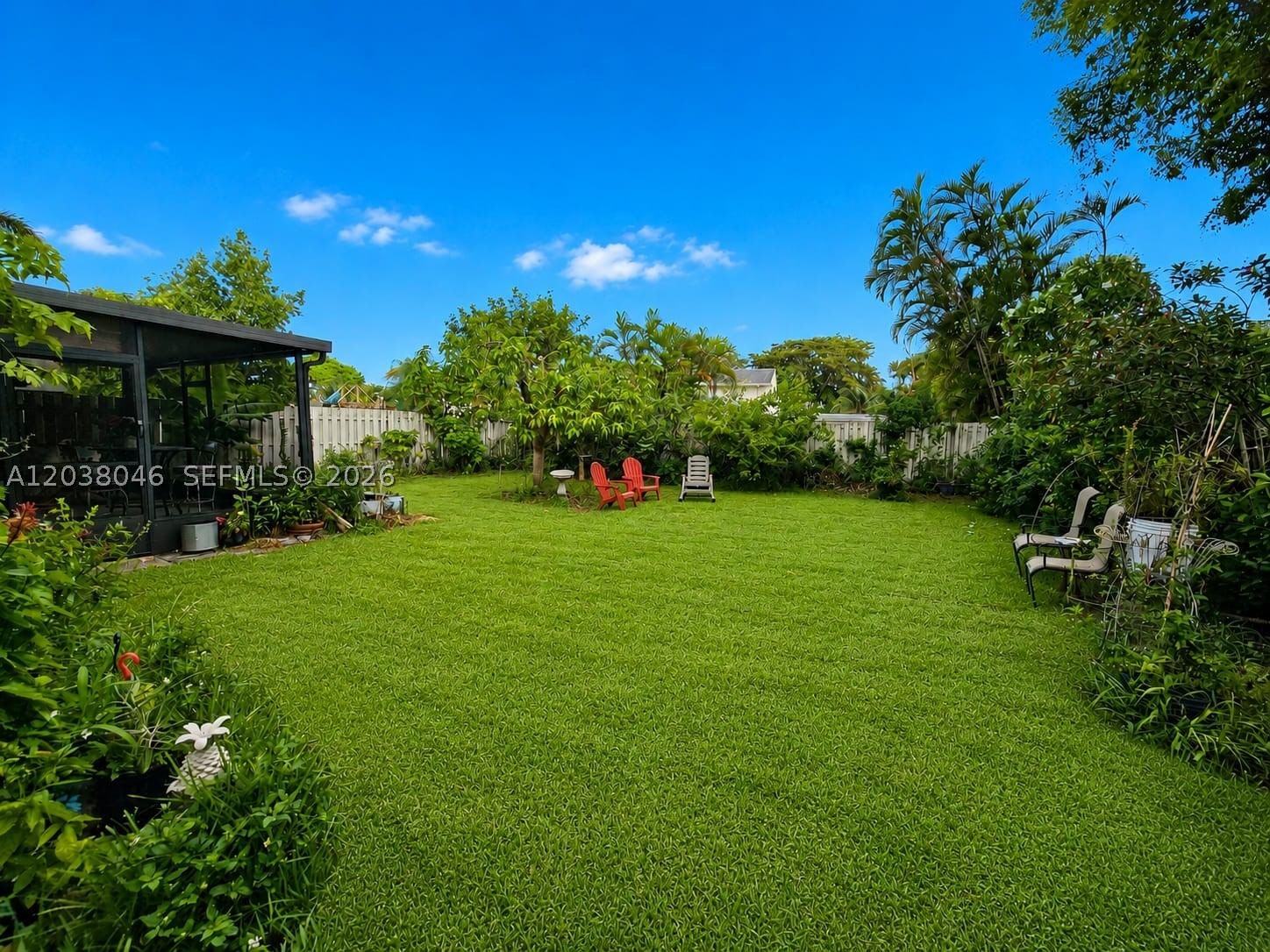 Real estate property located at 13870 Magnolia Ct, Broward, Shenandoah Section One, Davie, FL