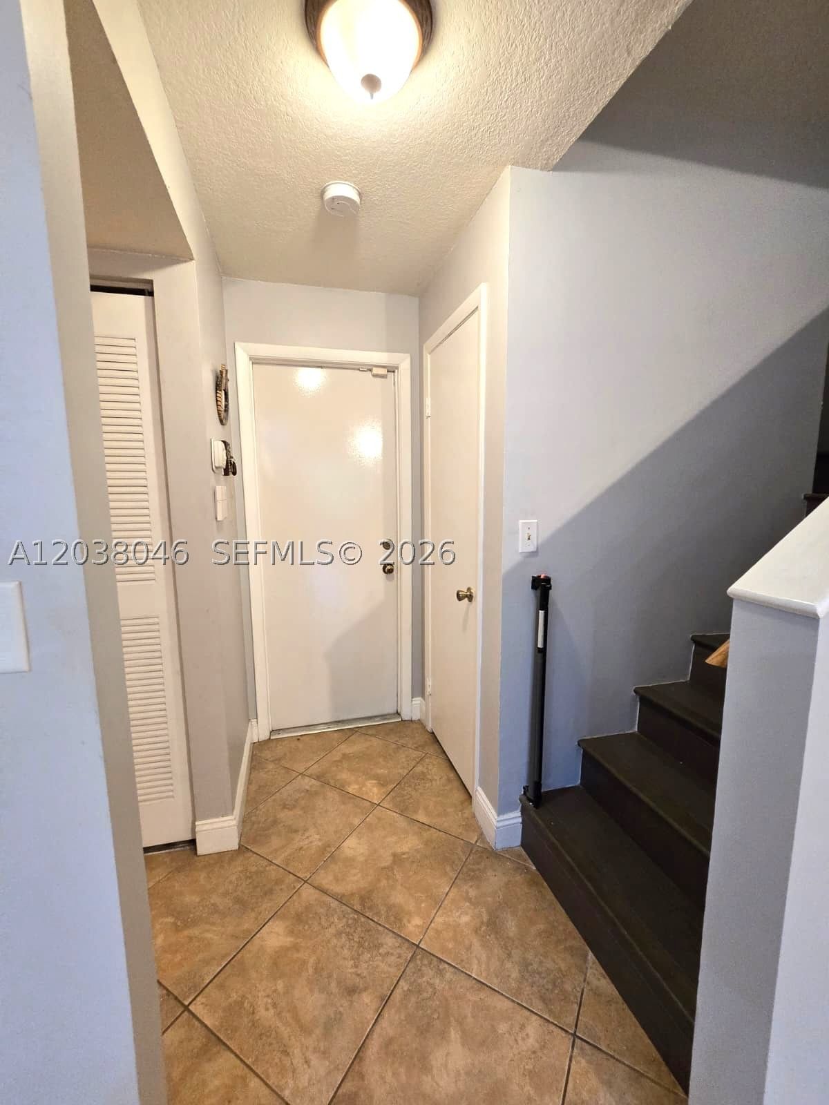 Real estate property located at 13870 Magnolia Ct, Broward, Shenandoah Section One, Davie, FL