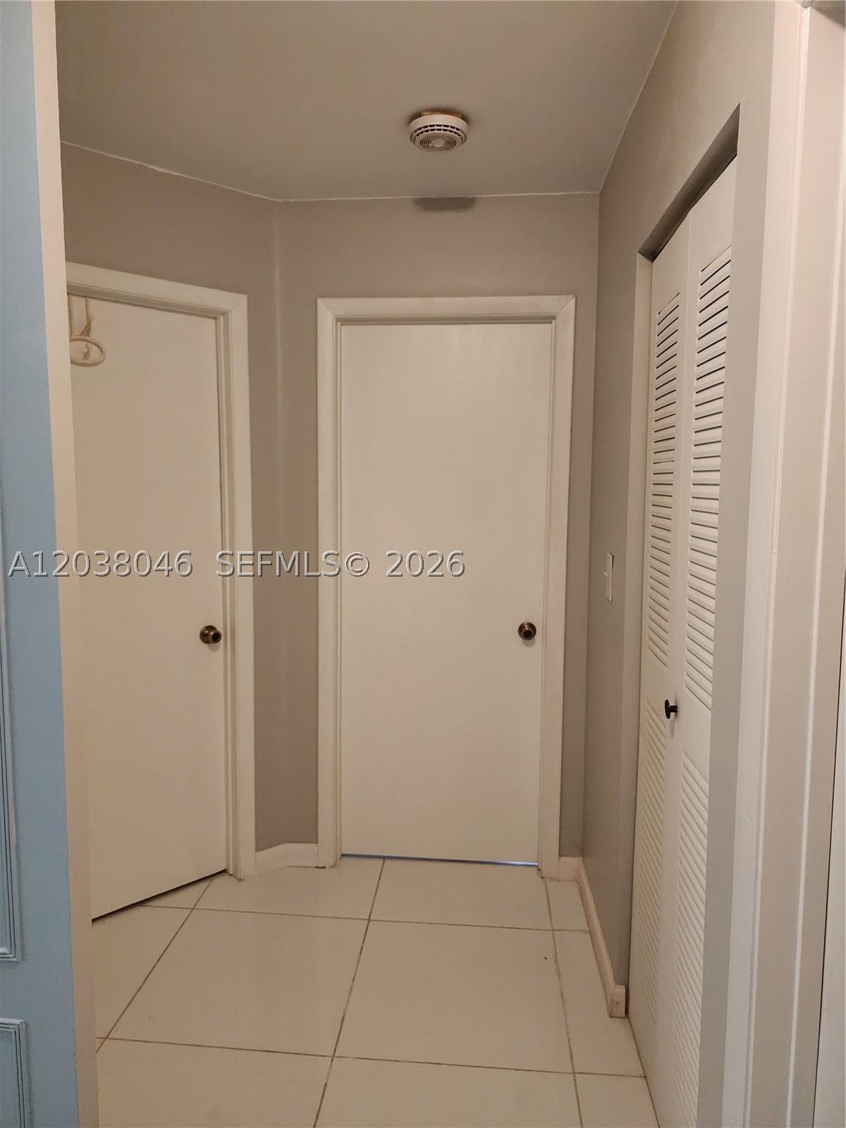 Real estate property located at 13870 Magnolia Ct, Broward, Shenandoah Section One, Davie, FL