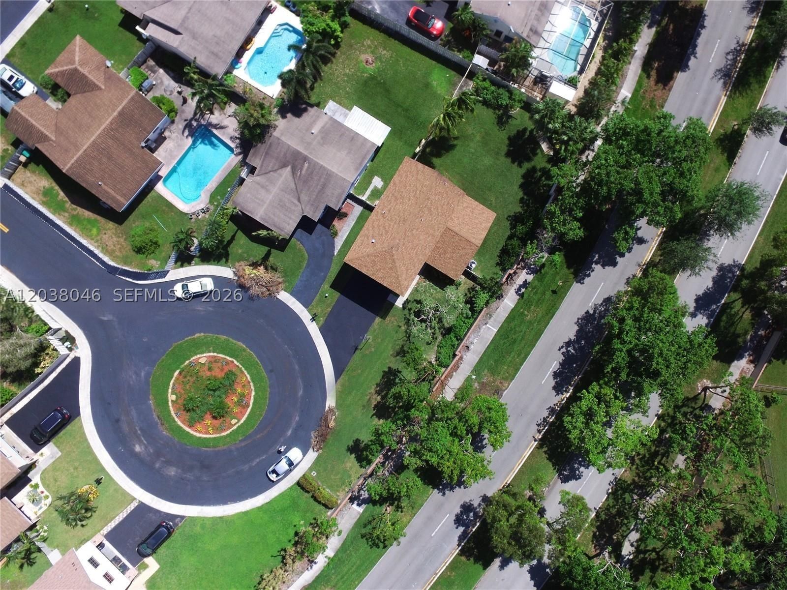 Real estate property located at 13870 Magnolia Ct, Broward, Shenandoah Section One, Davie, FL