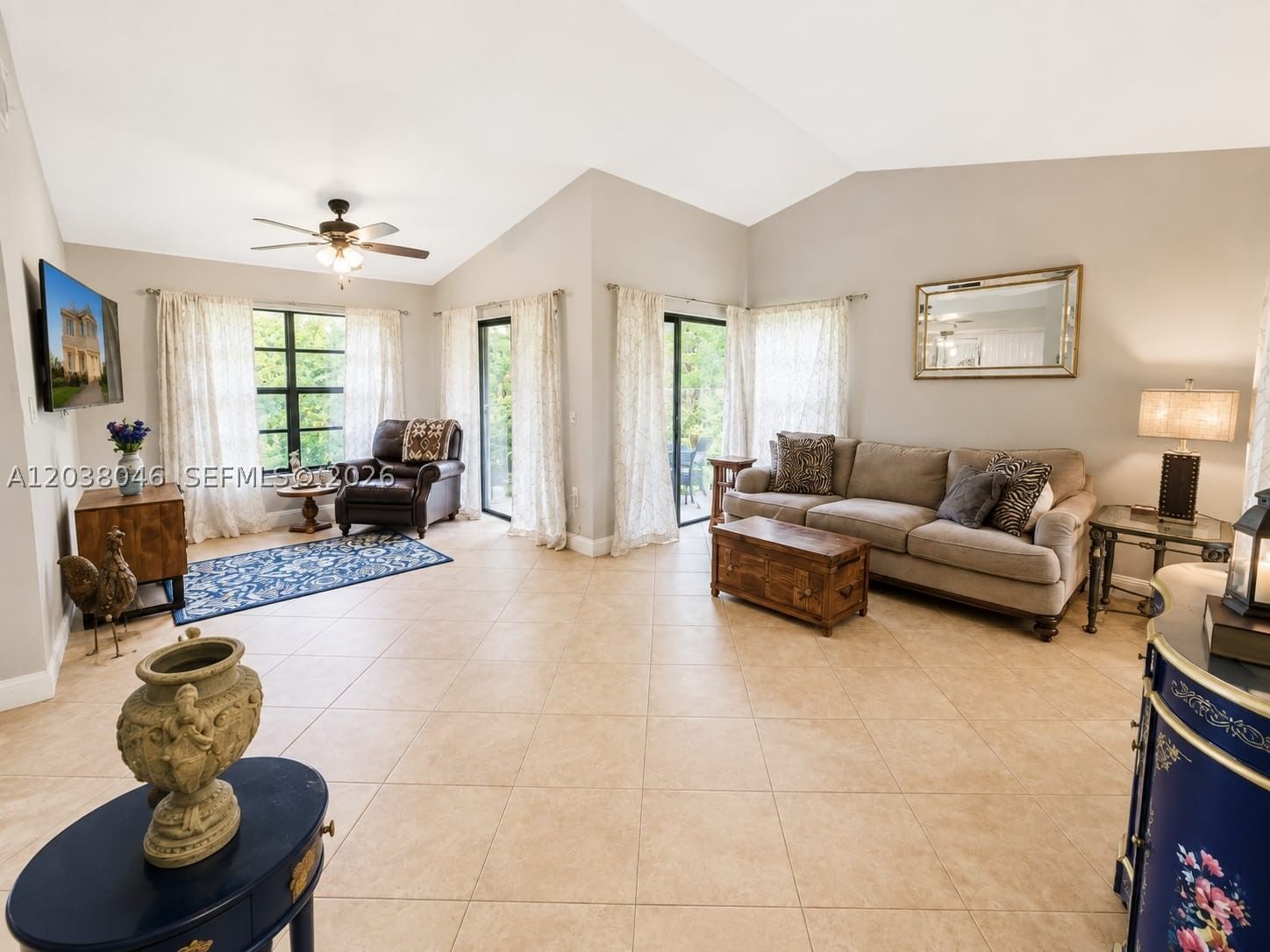 Real estate property located at 13870 Magnolia Ct, Broward, Shenandoah Section One, Davie, FL