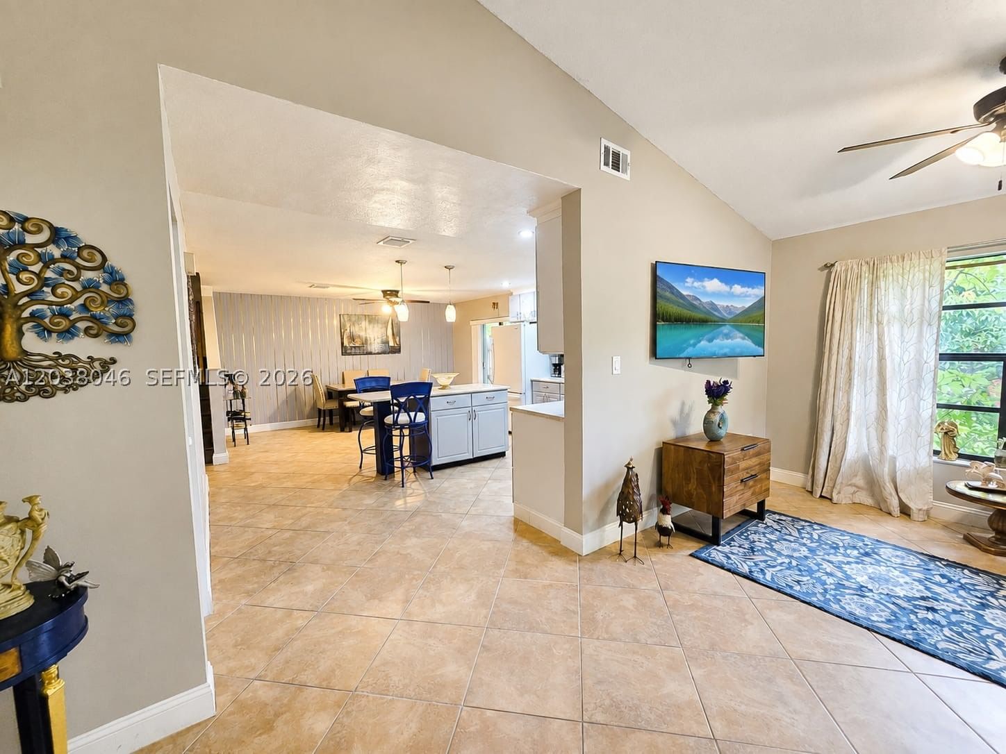 Real estate property located at 13870 Magnolia Ct, Broward, Shenandoah Section One, Davie, FL