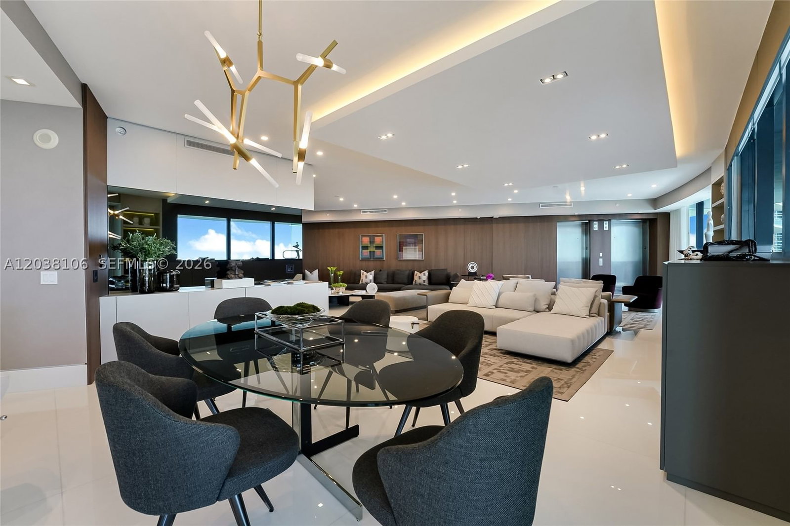 Real estate property located at 18555 Collins Ave #3301, Miami-dade, 18555 Collins Avenue Cond, Sunny Isles Beach, FL