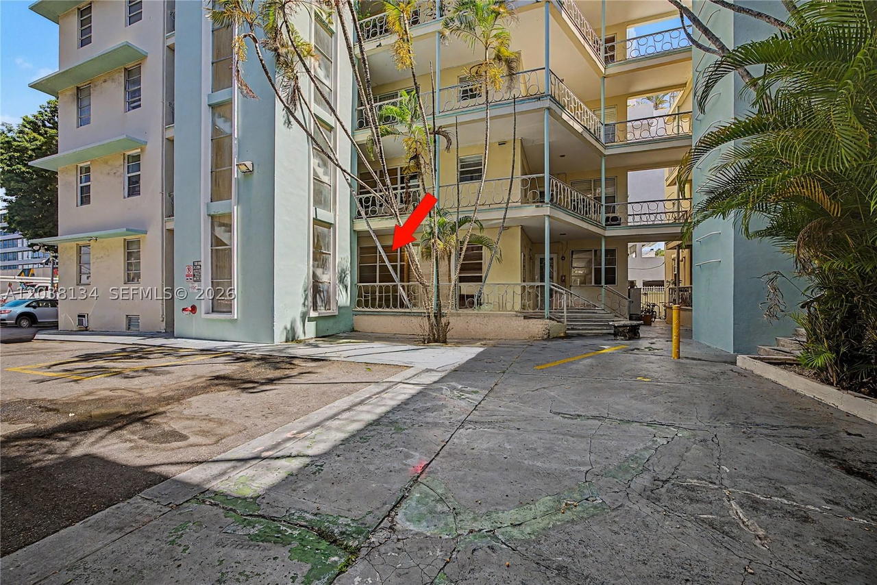 Real estate property located at 1751 Washington Ave #1F, Miami-dade, Washington Park Condo, Miami Beach, FL