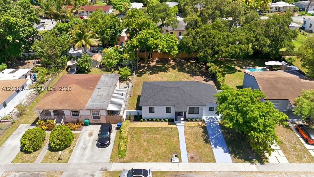 Real estate property located at 1480 150th St, Miami-dade, Arch Creeks Estates, Miami, FL