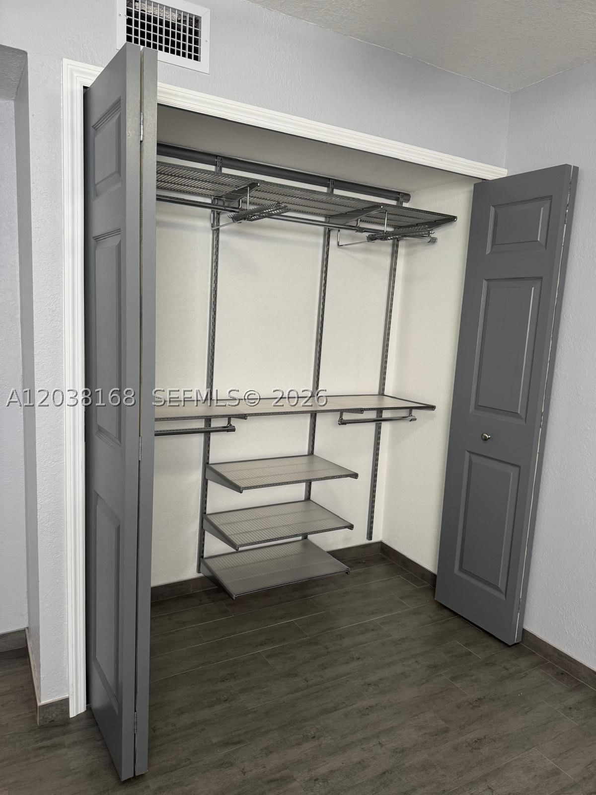 Real estate property located at 8820 123rd Ct L410, Miami-dade, Kenland Bend North Condo, Miami, FL