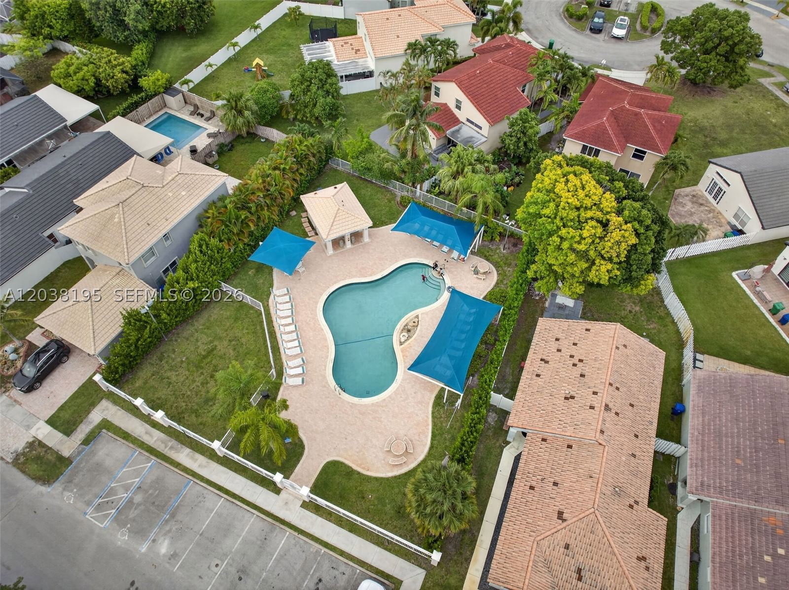 Real estate property located at 18271 25th St, Broward, Silver Lakes Phase Iii Pa, Miramar, FL