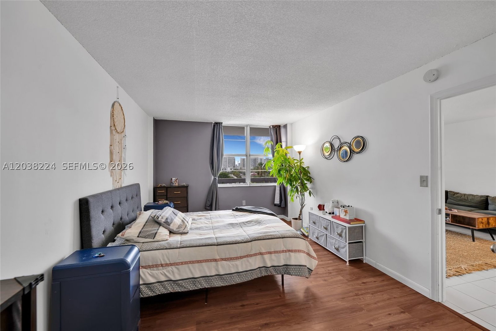Real estate property located at 1020 Meridian Ave #715, Miami-dade, Admiral Towers Condo, Miami Beach, FL