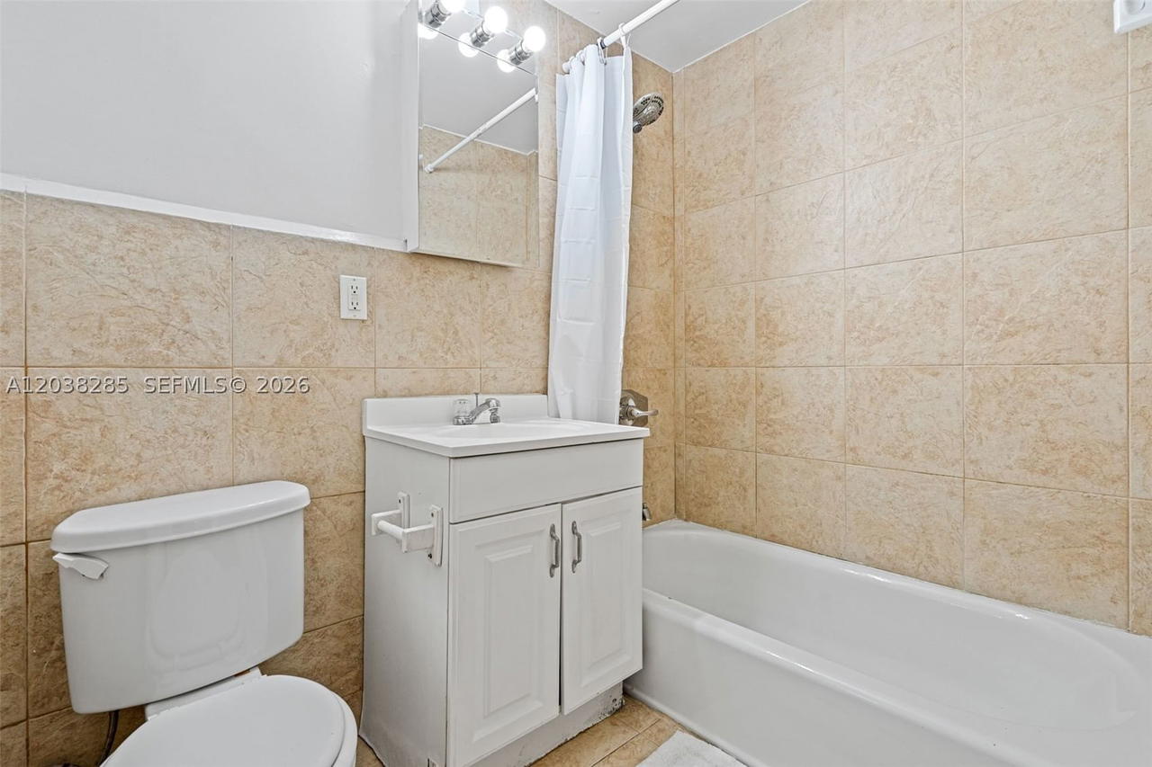 Real estate property located at 840 Lenox Ave #3, Miami-dade, The Casa Bella Condo On S, Miami Beach, FL