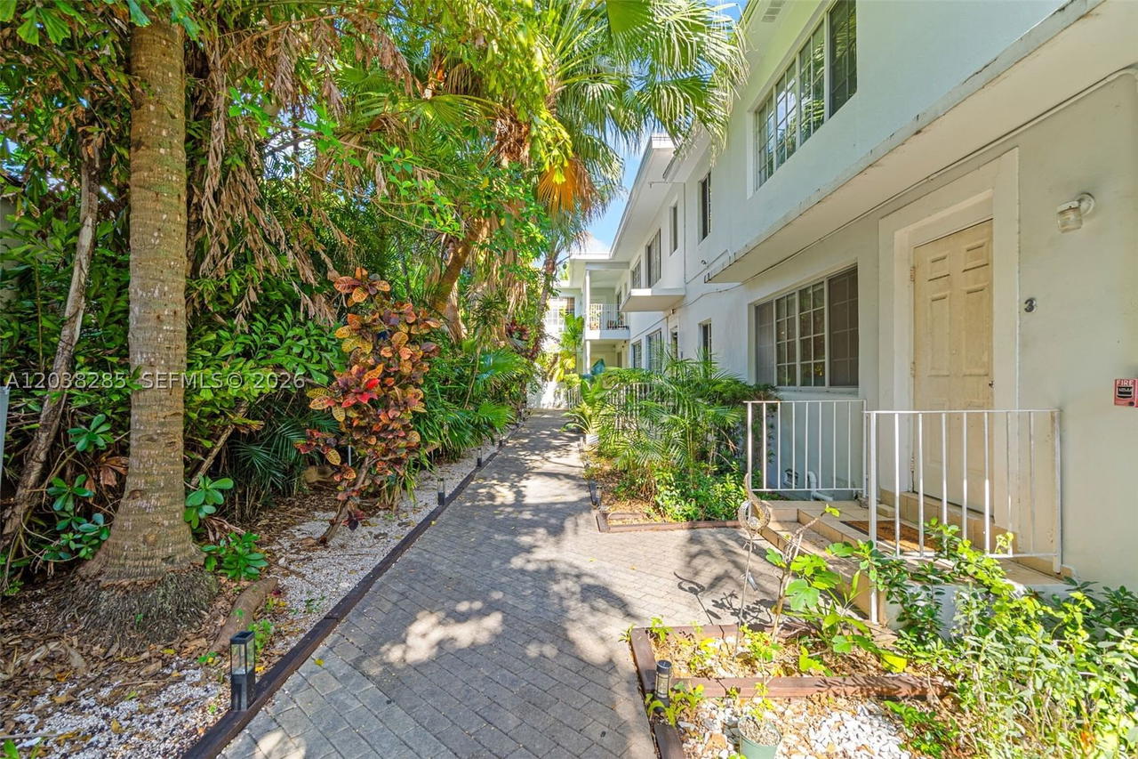 Real estate property located at 840 Lenox Ave #3, Miami-dade, The Casa Bella Condo On S, Miami Beach, FL