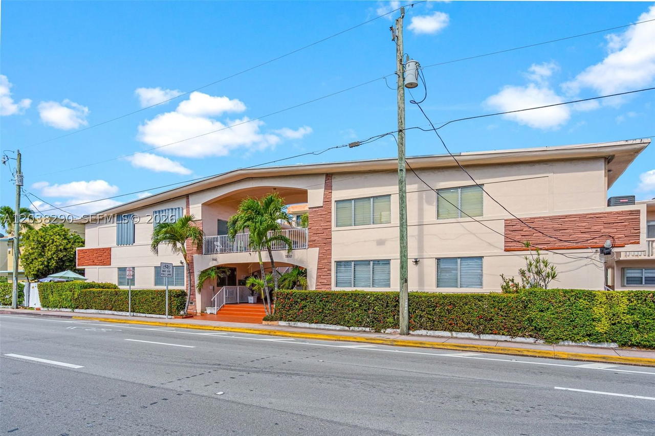 Real estate property located at 7840 Harding Ave #3, Miami-dade, American Gardens Condo, Miami Beach, FL