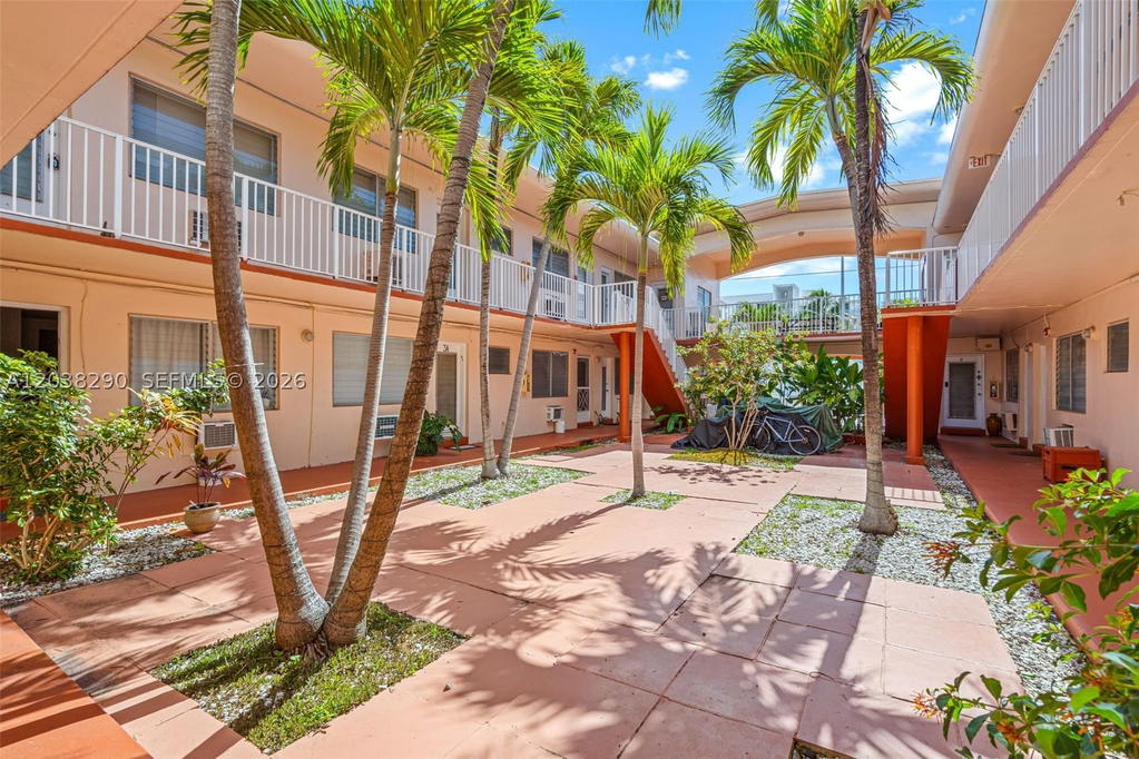 Real estate property located at 7840 Harding Ave #3, Miami-dade, American Gardens Condo, Miami Beach, FL