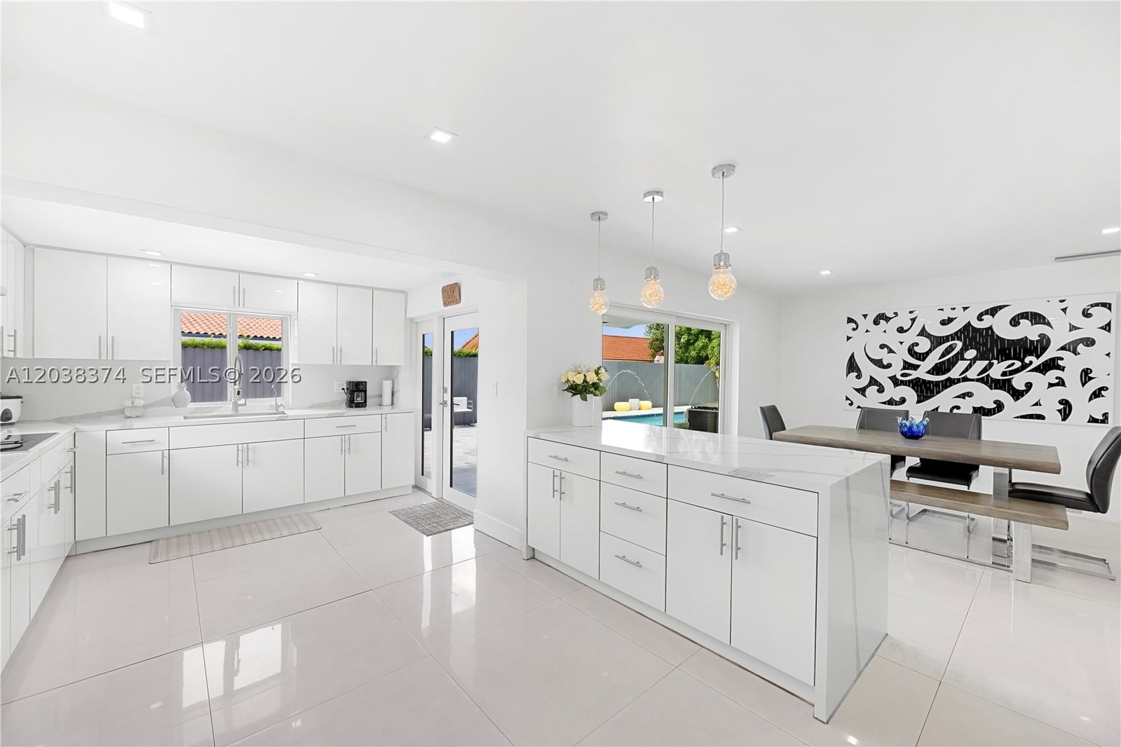 Real estate property located at 9724 4th Terrace, Miami-dade, West Gdn 1st Addn Sec 2, Miami, FL