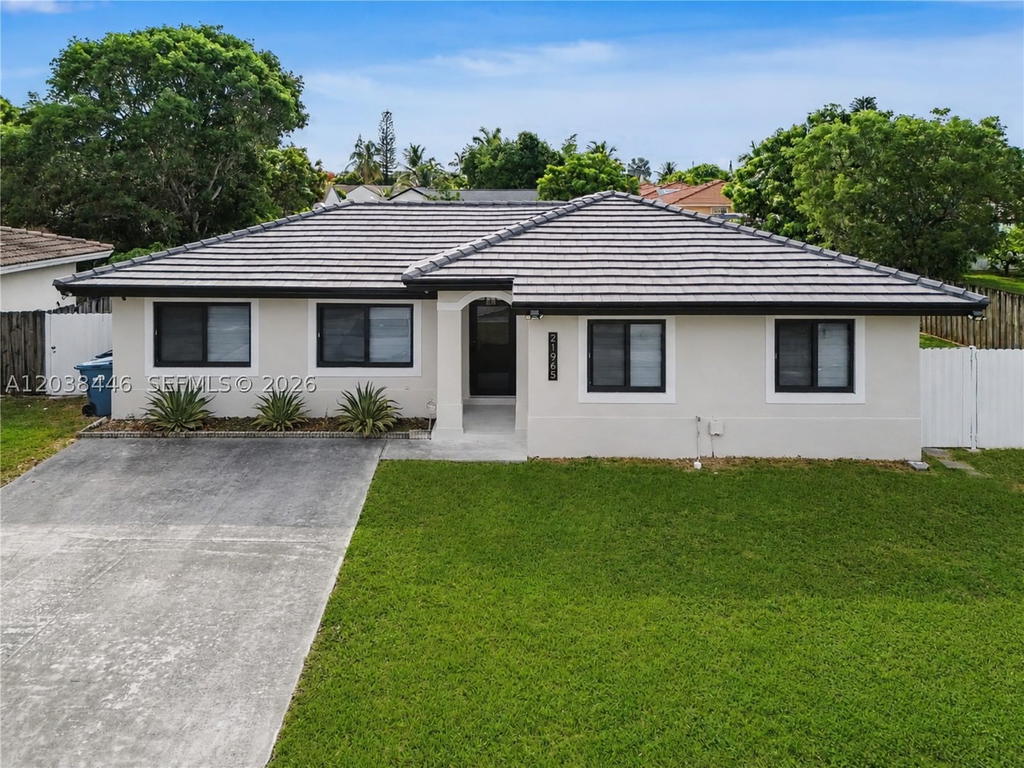 Real estate property located at 21965 125th Ave, Miami-dade, Hainlin Mill Estates Sec, Miami, FL