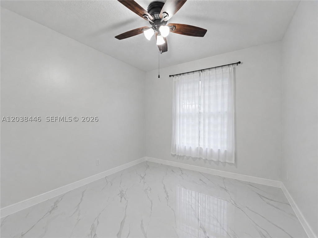 Real estate property located at 21965 125th Ave, Miami-dade, Hainlin Mill Estates Sec, Miami, FL