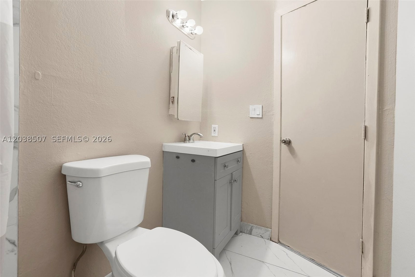 Real estate property located at 1333 Dixie Hwy #222, Broward, Deerfield Palms Condo, Deerfield Beach, FL