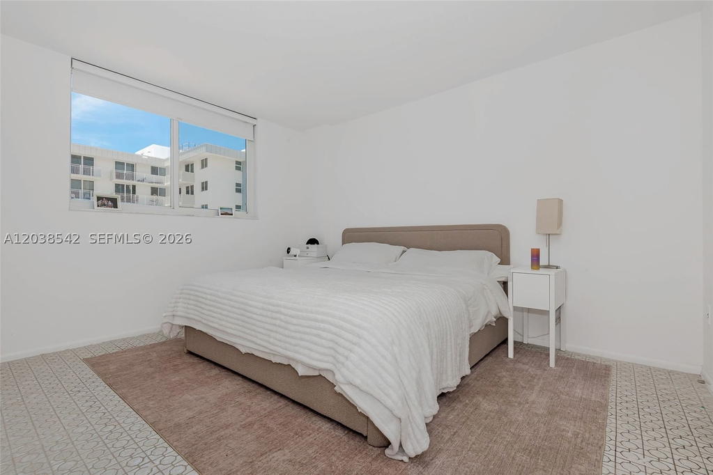 Real estate property located at 401 Ocean Dr #810, Miami-dade, The Presidential Condo, Miami Beach, FL