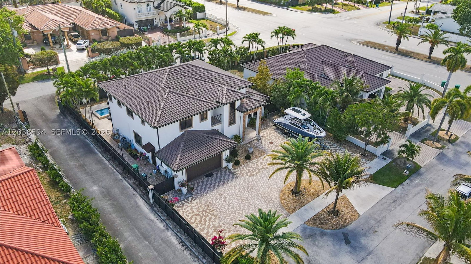 Real estate property located at 13676 33rd Ter, Miami-dade, Superior Subdivision, Miami, FL