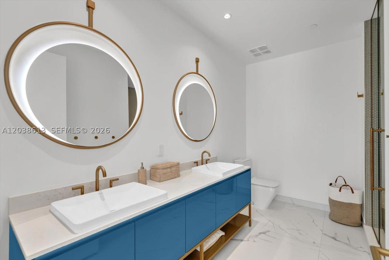 Real estate property located at 2655 Bayshore Dr #1606, Miami-dade, Mr. C Residences Bayshore, Miami, FL
