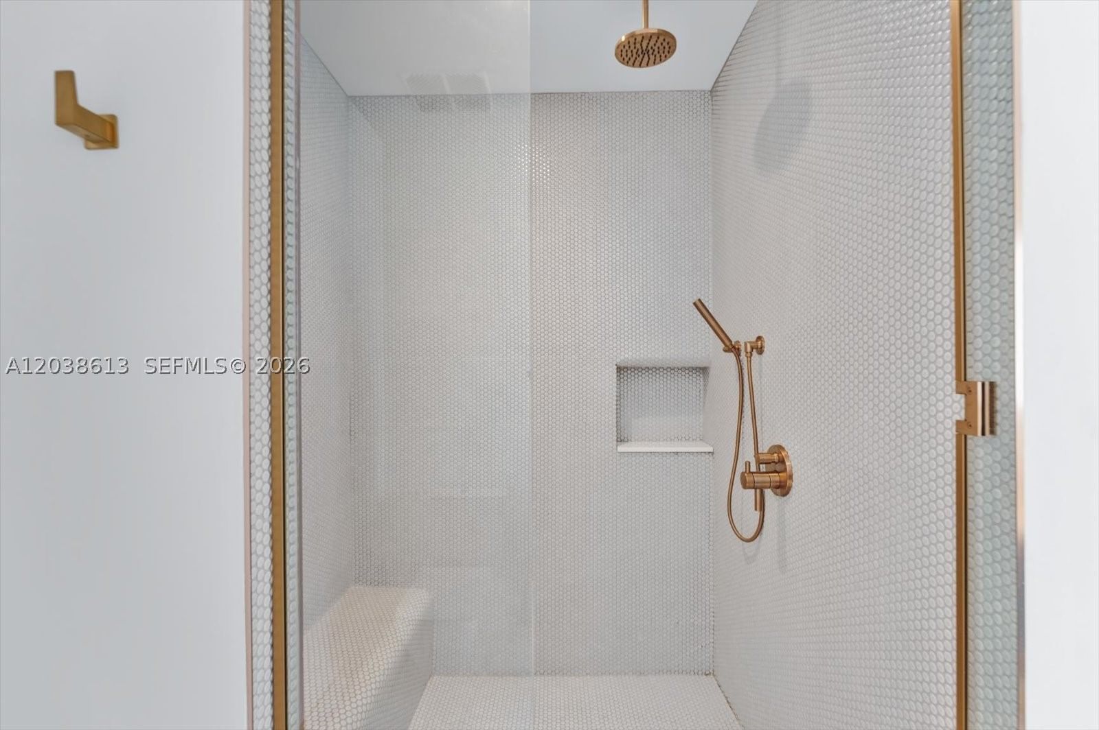 Real estate property located at 2655 Bayshore Dr #1606, Miami-dade, Mr. C Residences Bayshore, Miami, FL