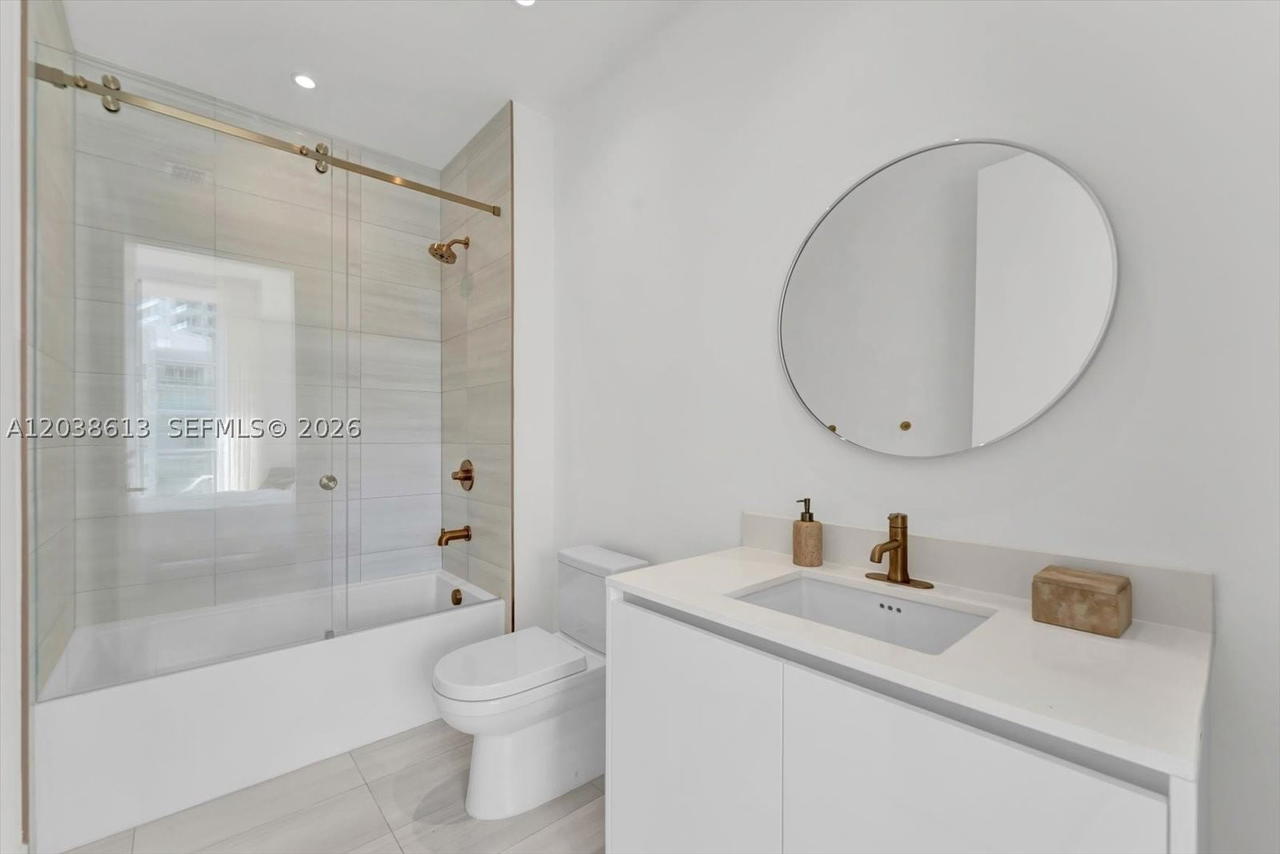 Real estate property located at 2655 Bayshore Dr #1606, Miami-dade, Mr. C Residences Bayshore, Miami, FL