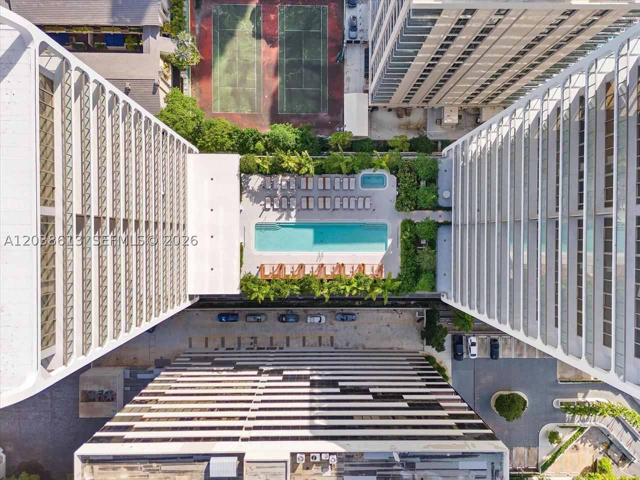 Real estate property located at 2655 Bayshore Dr #1606, Miami-dade, Mr. C Residences Bayshore, Miami, FL