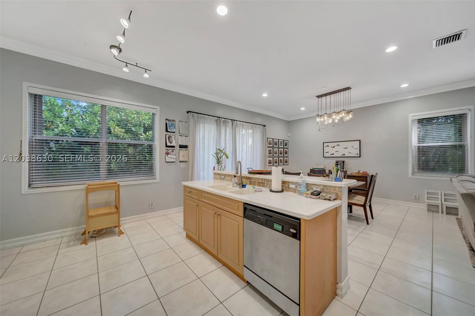 Real estate property located at 1531 194th Ter, Broward, Vulcan Materials Company, Pembroke Pines, FL