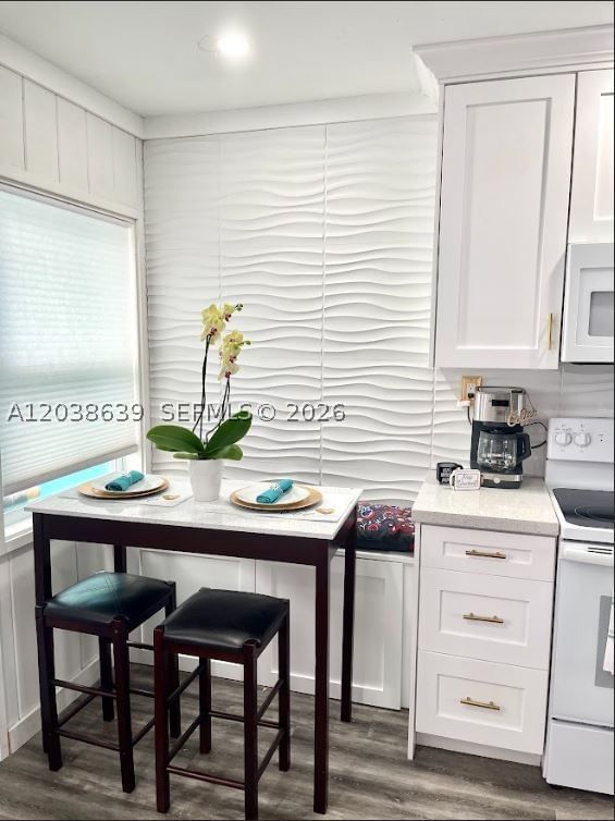 Real estate property located at 1218 24th Ave, Broward, Hollywood Terrace Amen Pl, Hollywood, FL