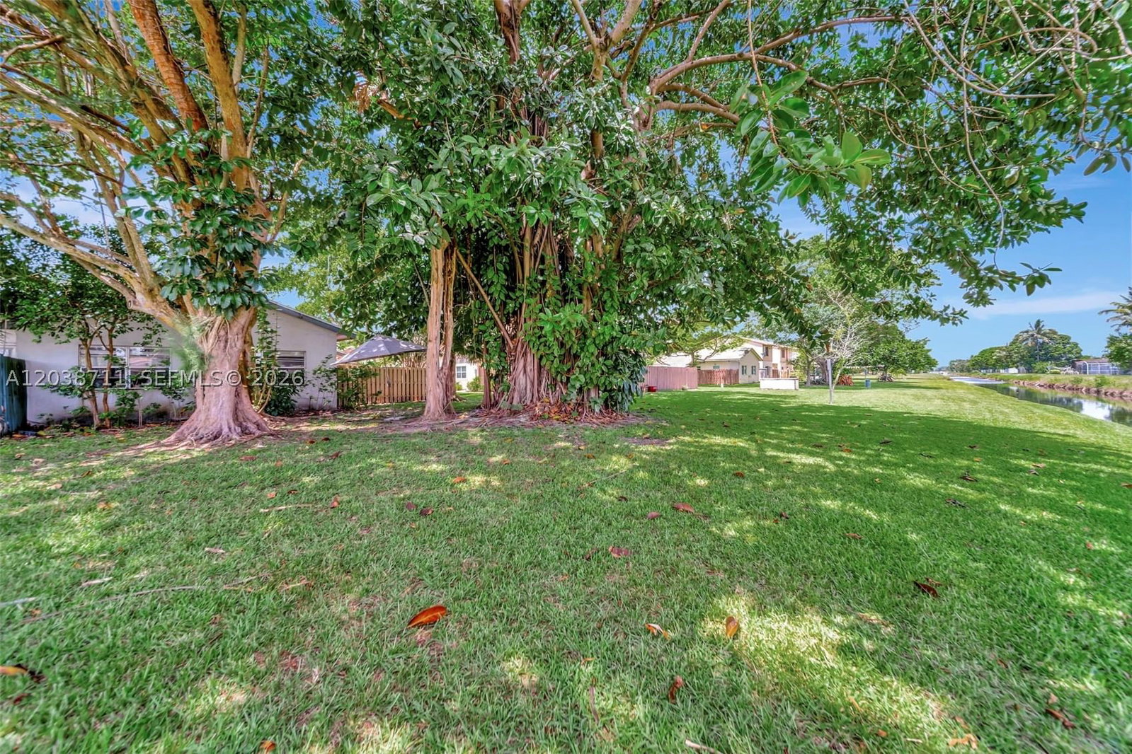 Real estate property located at 7447 Sunrise Blvd #7447, Broward, Apple Creek, Plantation, FL