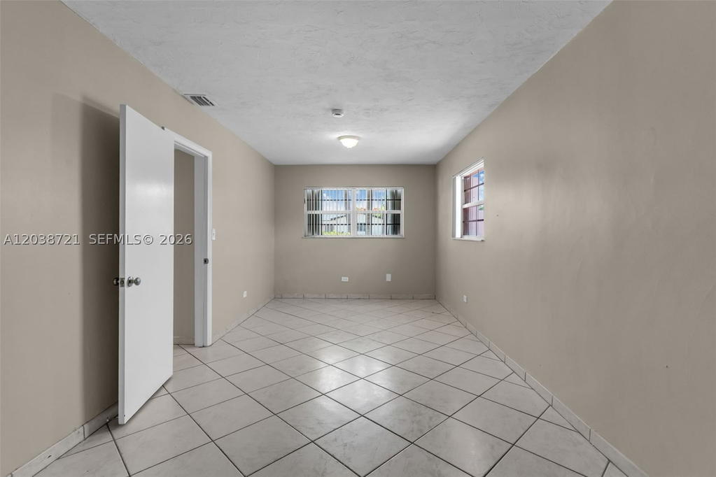 Real estate property located at 1720 98th Ct, Miami-dade, Westbrooke, Miami, FL