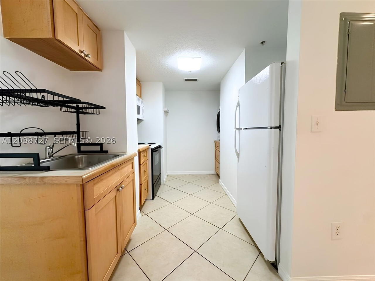 Real estate property located at 2630 28th St #44, Miami-dade, Dixie Grove Residences Co, Miami, FL