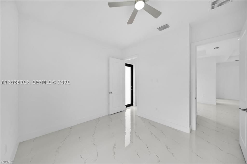Real estate property located at 3316 7th St SW, Lee, Lehigh Acres, Lehigh Acres, FL
