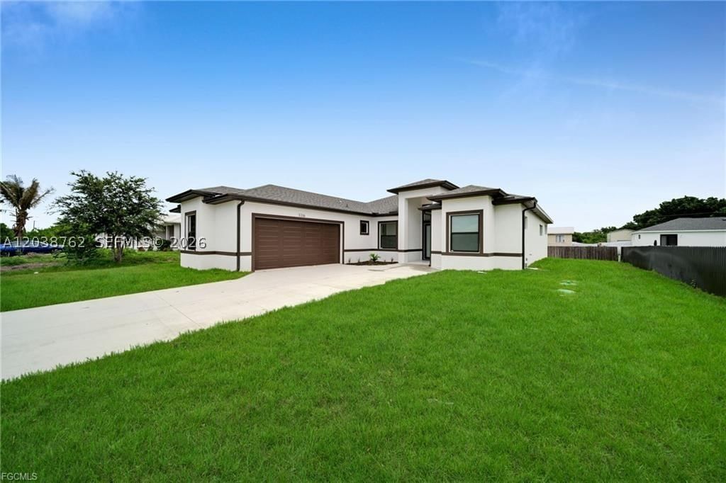 Real estate property located at 3316 7th St SW, Lee, Lehigh Acres, Lehigh Acres, FL