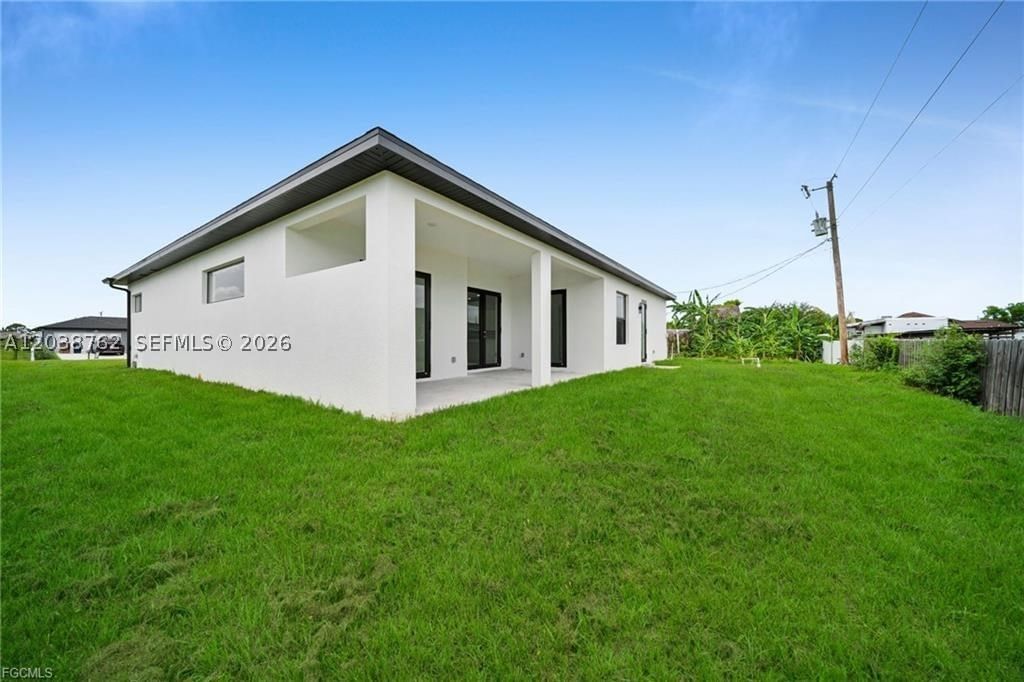 Real estate property located at 3316 7th St SW, Lee, Lehigh Acres, Lehigh Acres, FL