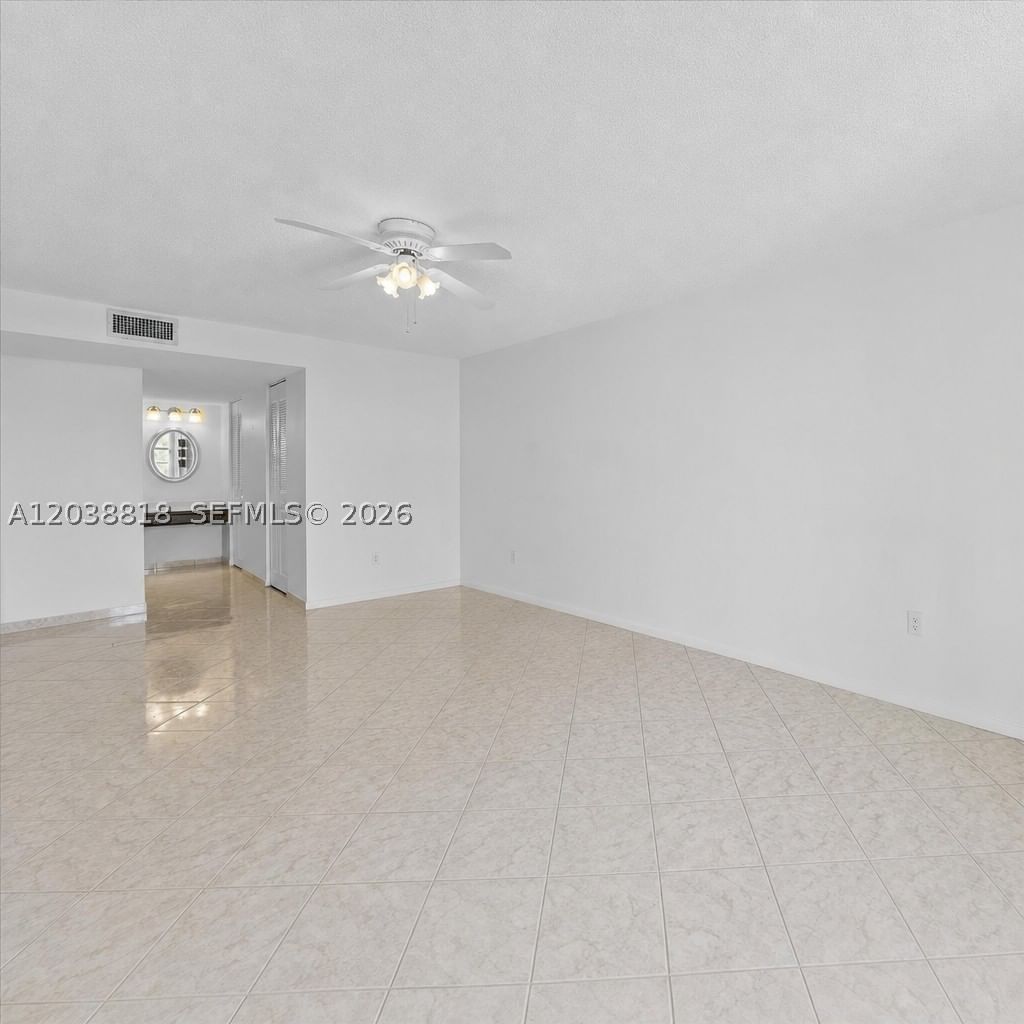 Real estate property located at 230 174th St #404, Miami-dade, Winston Tower 300 Condo, Sunny Isles Beach, FL