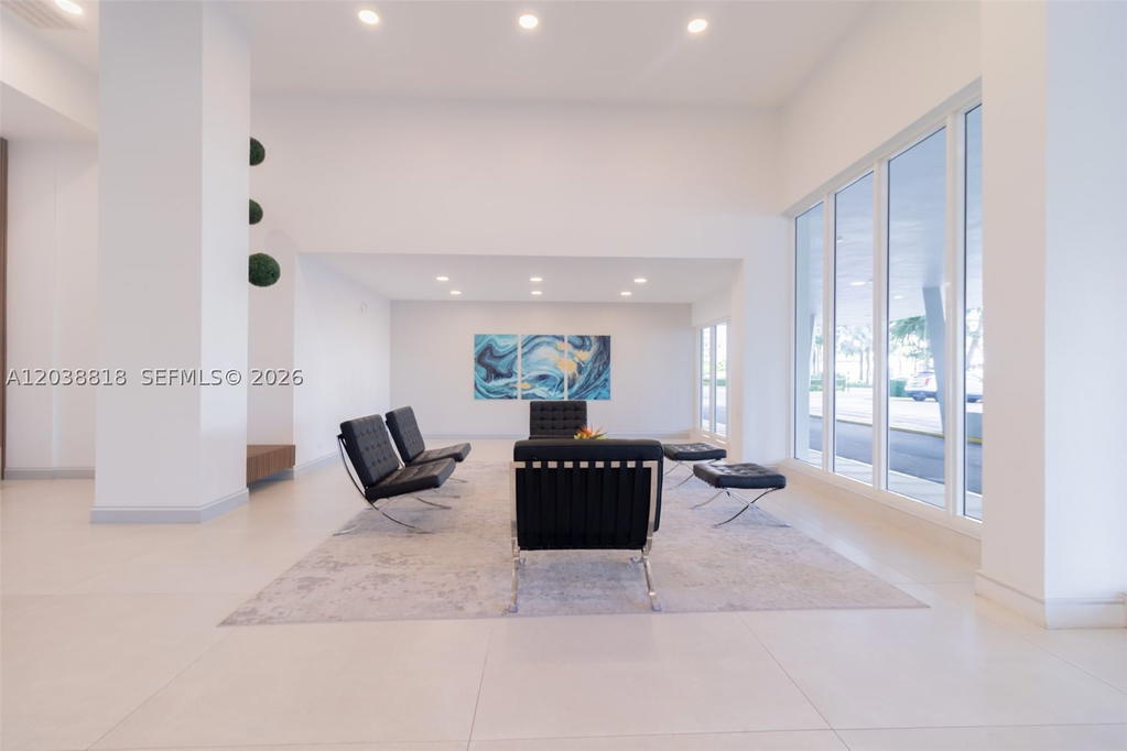 Real estate property located at 230 174th St #404, Miami-dade, Winston Tower 300 Condo, Sunny Isles Beach, FL