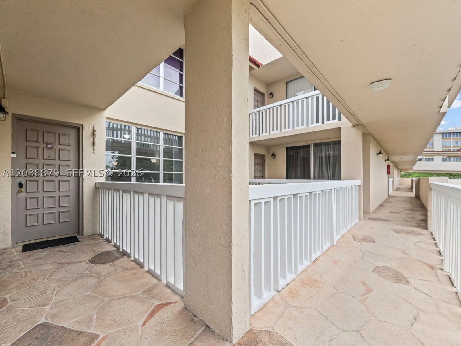 Real estate property located at 7021 Environ Blvd #320, Broward, Environ I Condo 3 And 4, Lauderhill, FL