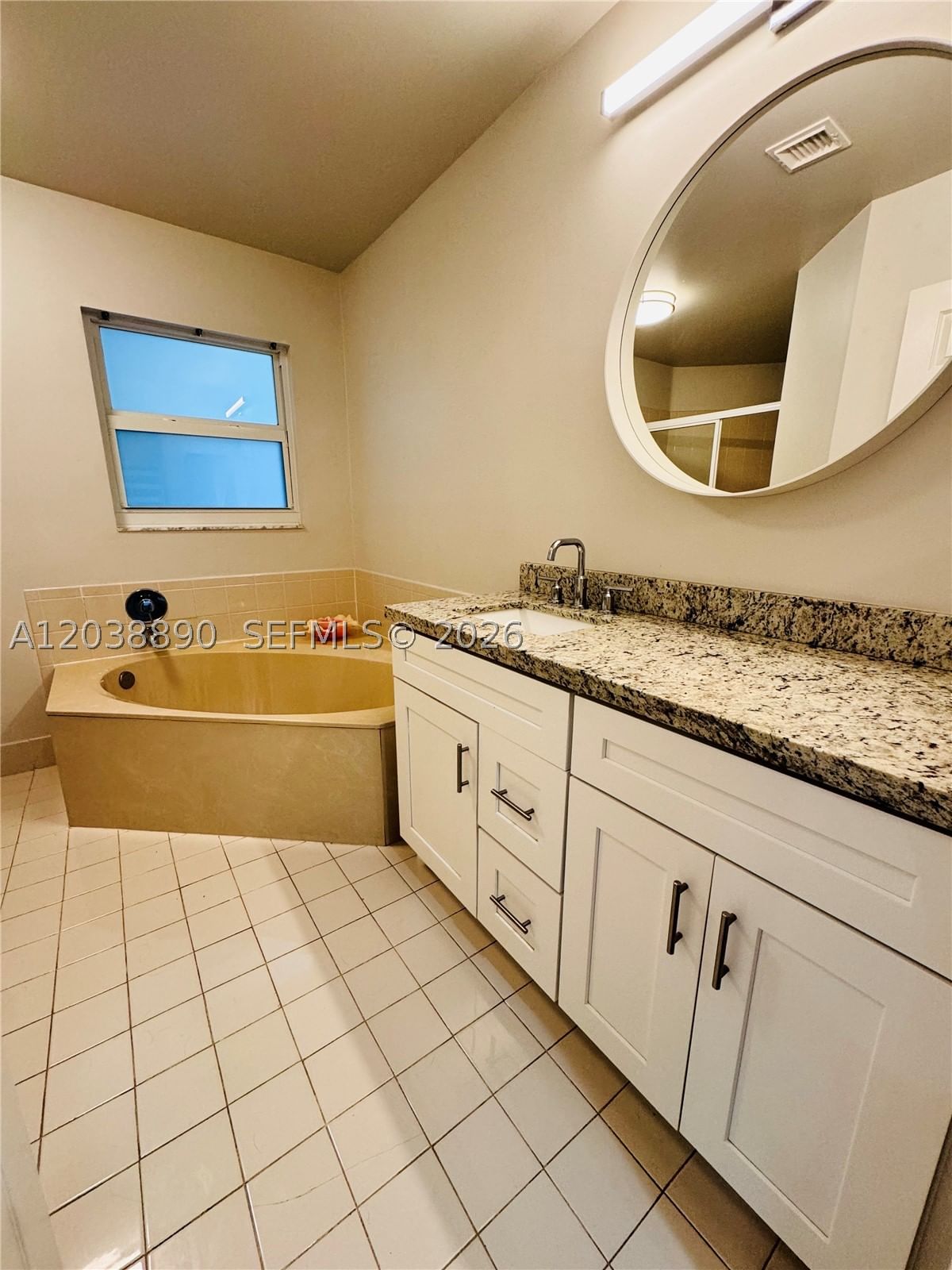 Real estate property located at 1480 Sweetbay Way, Broward, West Lake Village Plat, Hollywood, FL