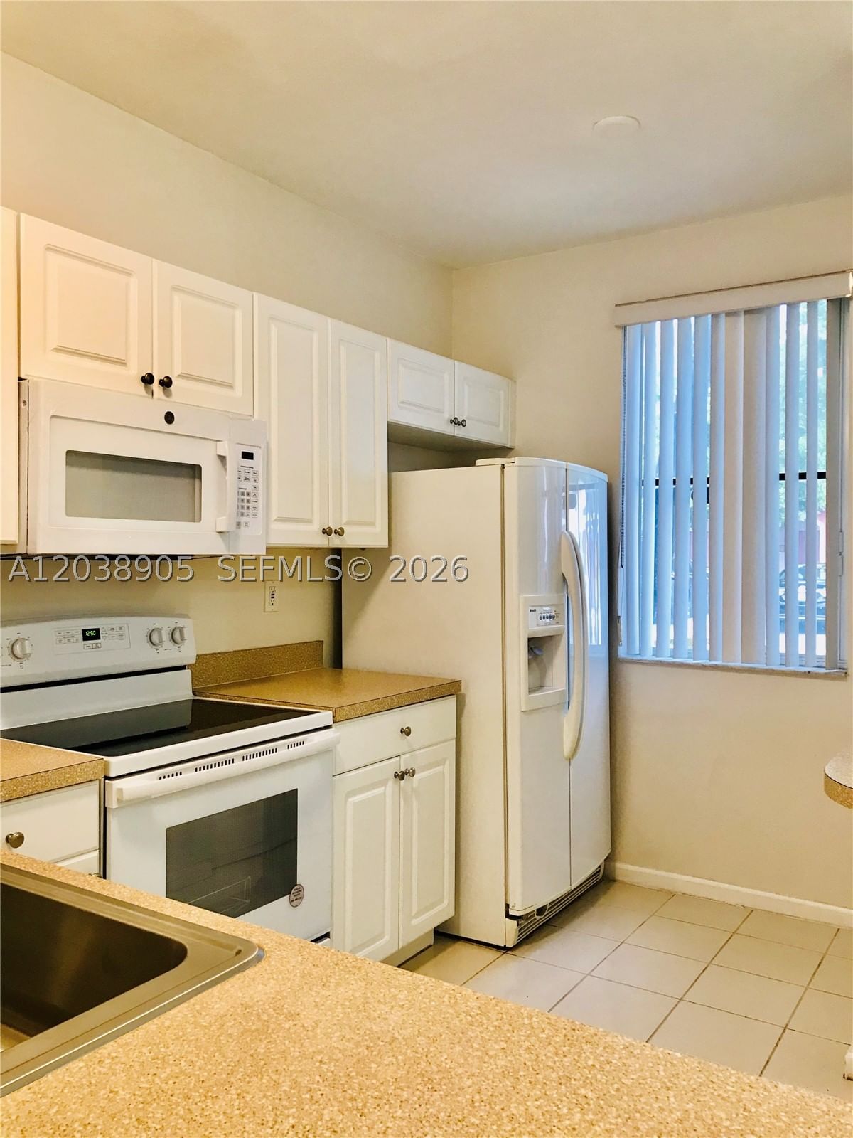 Real estate property located at 17341 7th Ave #605, Miami-dade, Solabella Condo, Miami Gardens, FL
