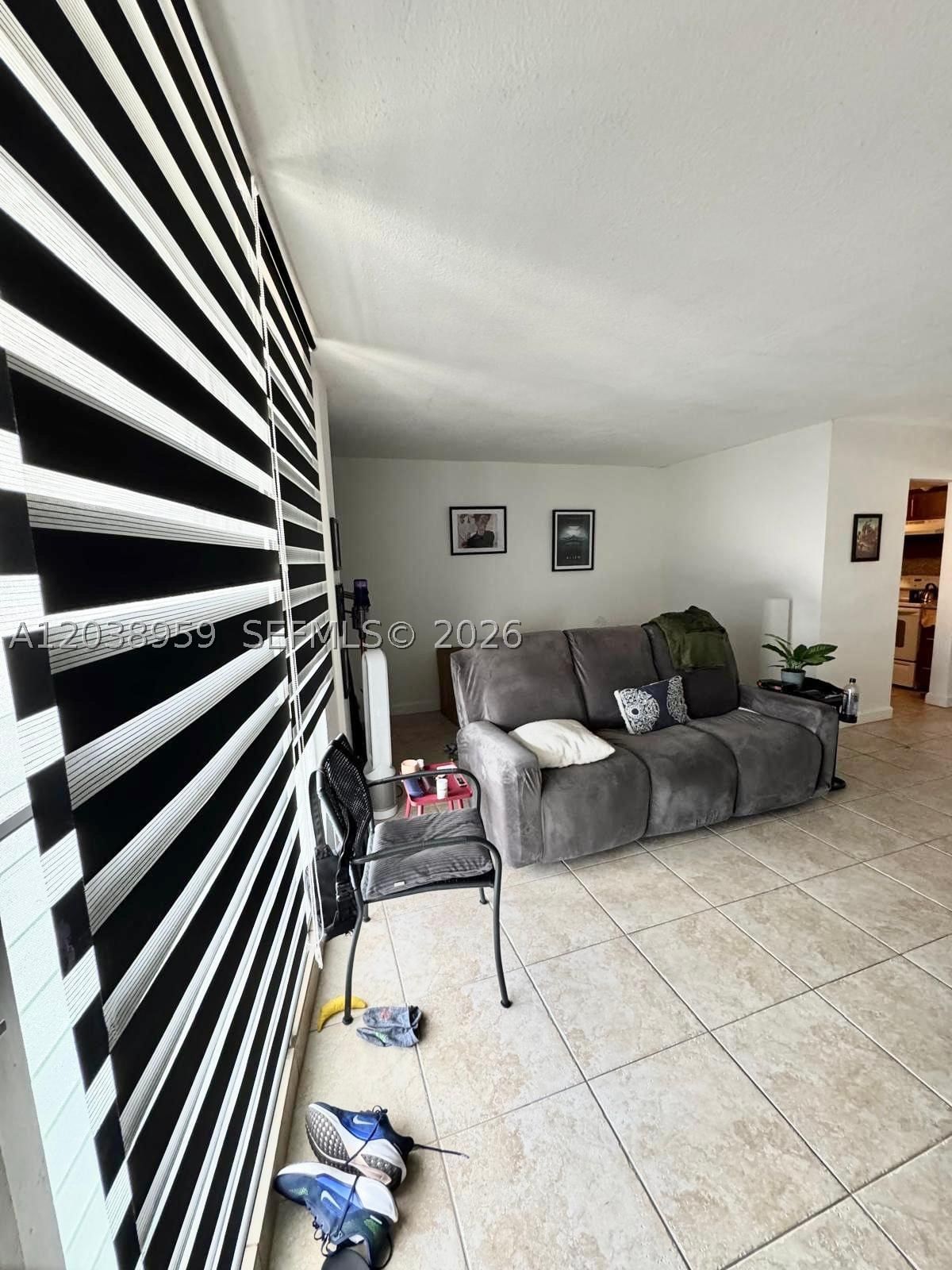 Real estate property located at 1100 Alton Rd #5D, Miami-dade, 1100 Alton Road Condo Apt, Miami Beach, FL
