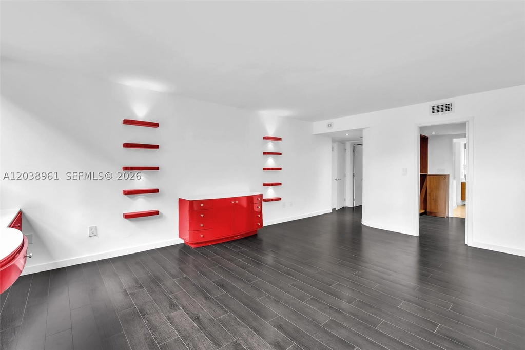 Real estate property located at 2 Grove Isle Dr B205, Miami-dade, Grove Isle Condo, Miami, FL