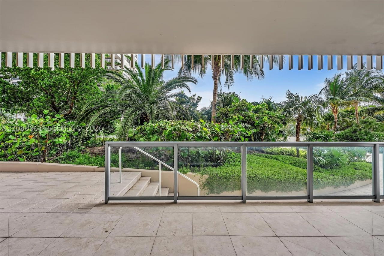 Real estate property located at 2 Grove Isle Dr B205, Miami-dade, Grove Isle Condo, Miami, FL