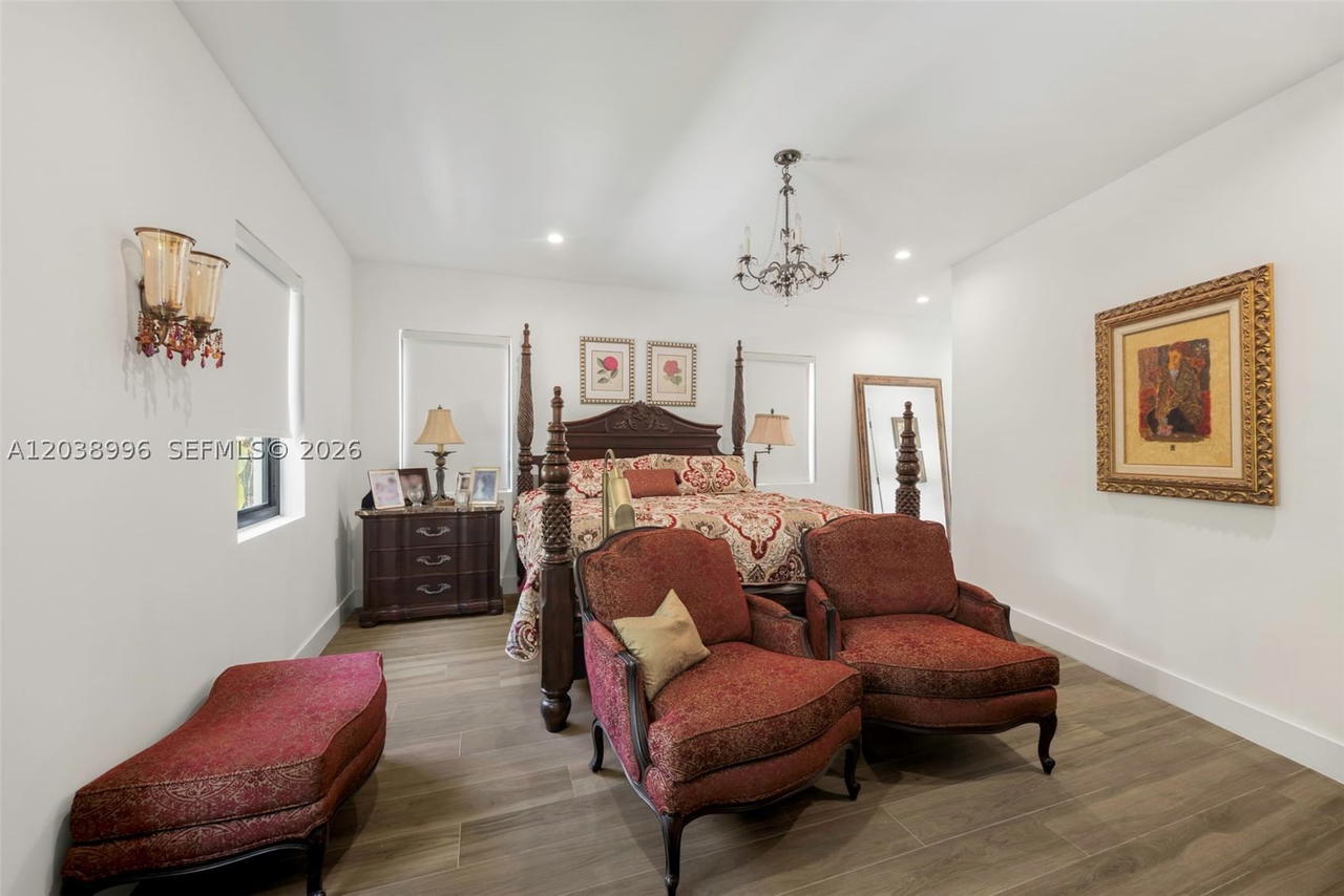 Real estate property located at 3303 Halissee St, Miami-dade, Natoma Manors, Coconut Grove, FL