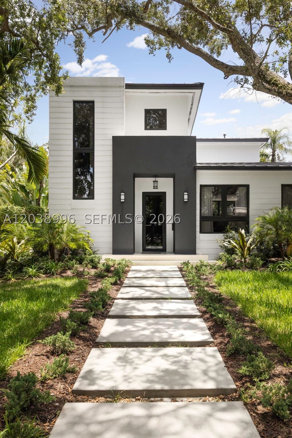 Real estate property located at 3303 Halissee St, Miami-dade, Natoma Manors, Coconut Grove, FL