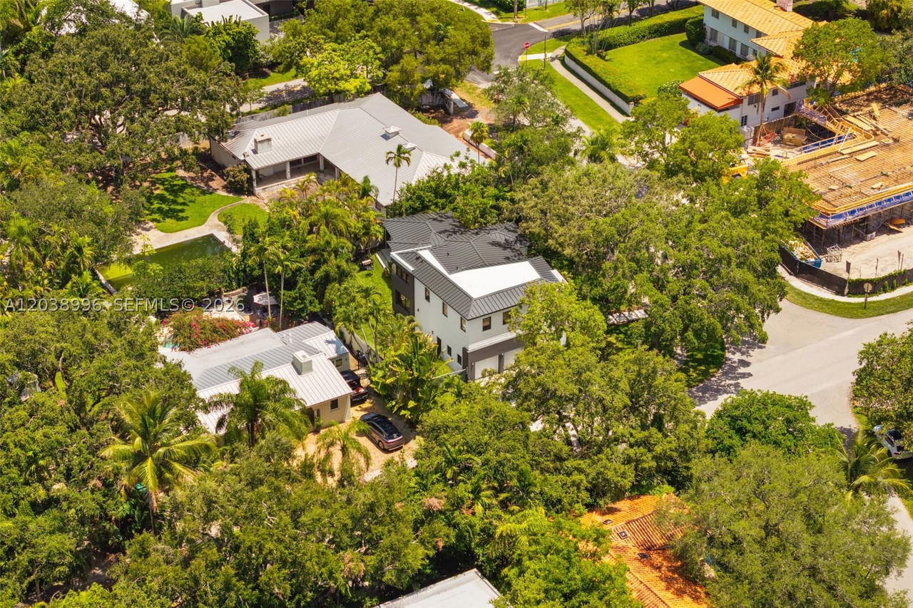 Real estate property located at 3303 Halissee St, Miami-dade, Natoma Manors, Coconut Grove, FL