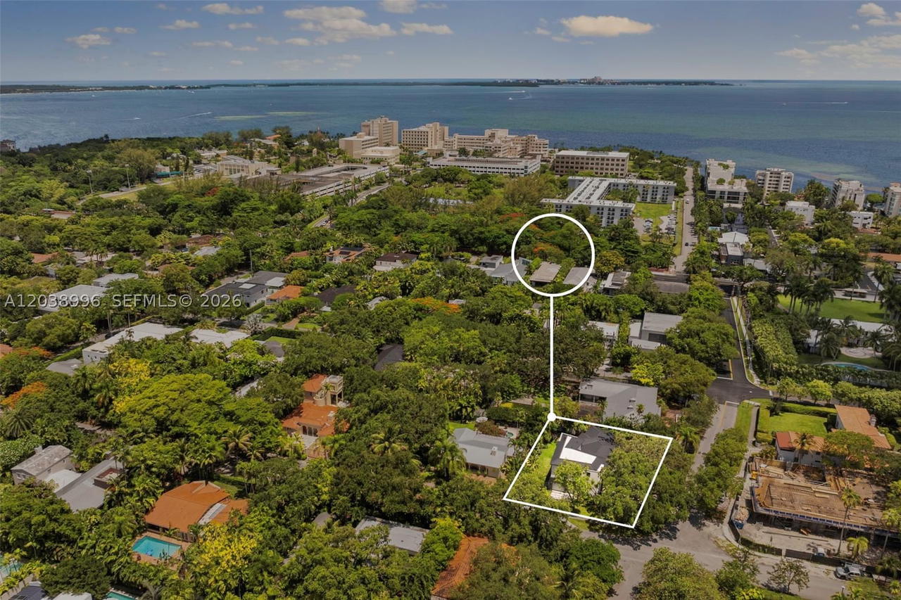 Real estate property located at 3303 Halissee St, Miami-dade, Natoma Manors, Coconut Grove, FL