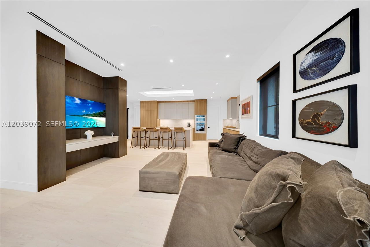 Real estate property located at 5111 Alhambra Cir, Miami-dade, Coral Gables Riviera Sec, Coral Gables, FL