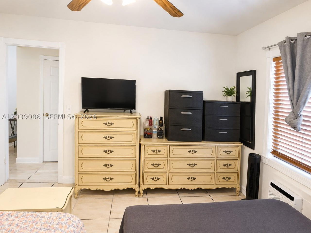 Real estate property located at 549 Meridian Ave #12, Miami-dade, Ocean Beach Addn No 3, Miami Beach, FL