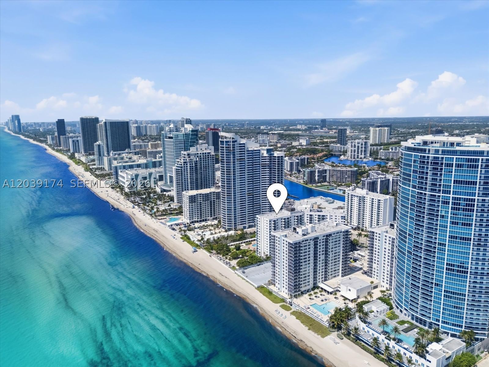Real estate property located at 3000 Ocean Dr #718, Broward, Residences On Hollywood B, Hollywood, FL